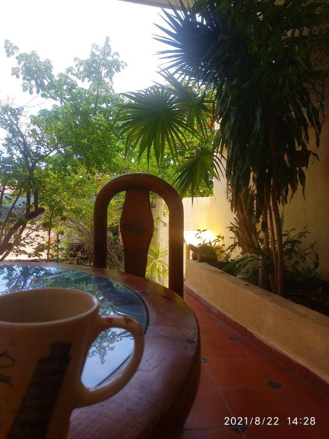 Room In Guest Room - Padrinos Hostal La Paz Full House 외부 사진