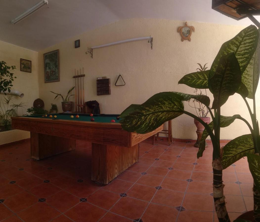 Room In Guest Room - Padrinos Hostal La Paz Full House 외부 사진